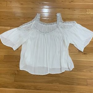 White off shoulder blouse. Size M.